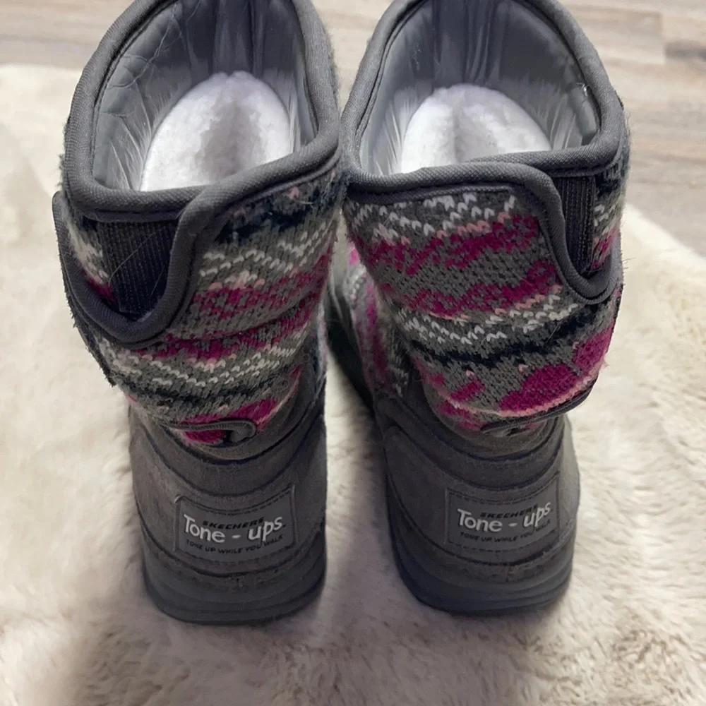 Sketchers Tone Up Chalet Winter Boots Size 6